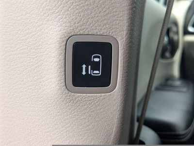 2023 Chrysler Voyager - Photo 19