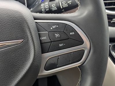 2023 Chrysler Voyager - Photo 24