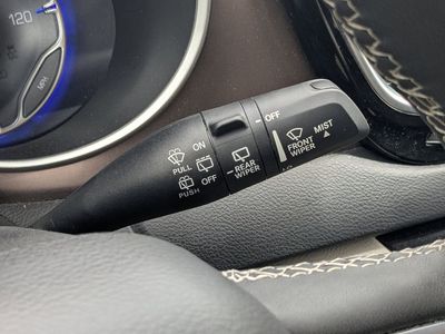 2023 Chrysler Voyager - Photo 27