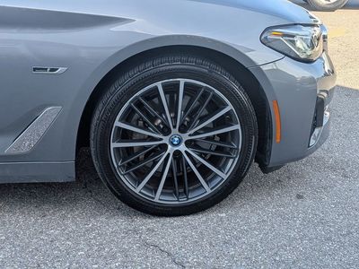 2023 BMW 5 Series - Photo 11