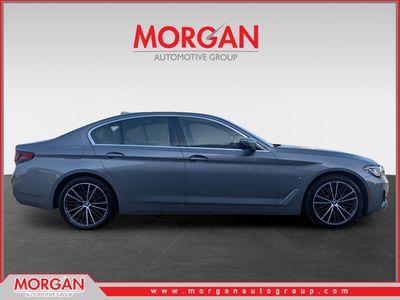 2023 BMW 5 Series - Photo 2