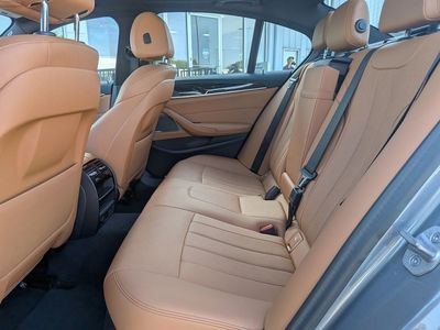 2023 BMW 5 Series - Photo 12