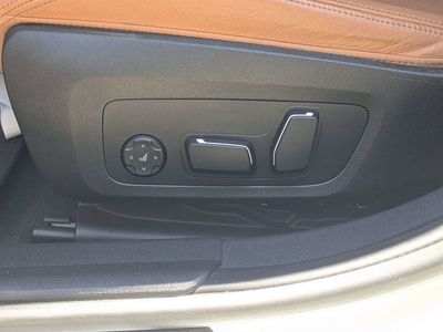 2024 BMW 3 Series - Photo 17