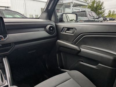 2024 Chevrolet Colorado - Photo 14