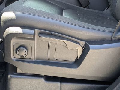 2021 Land Rover Defender 110 - Photo 19