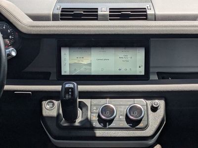2021 Land Rover Defender 110 - Photo 17