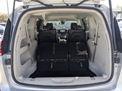 2024 Chrysler Pacifica - Photo 11