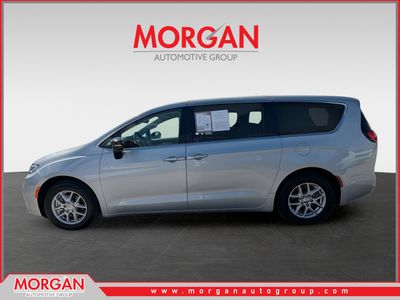 2024 Chrysler Pacifica - Photo 6