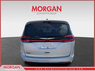 2024 Chrysler Pacifica - Photo 4