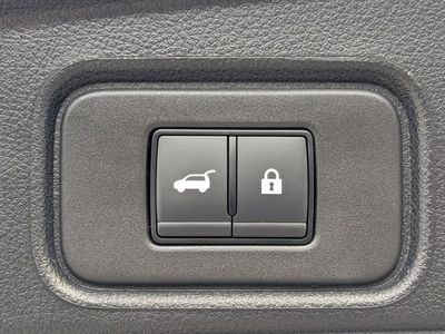 2026 Nissan Pathfinder — photo 13 view