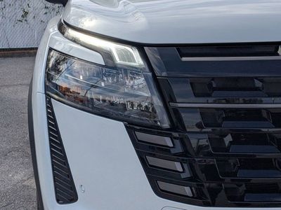 2026 Nissan Pathfinder — photo 9 view