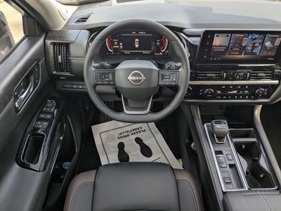 2026 Nissan Pathfinder — photo 16 view