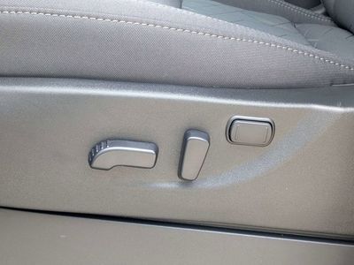 2026 Nissan Frontier — photo 19 view