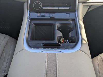 2026 Nissan Armada - Photo 20