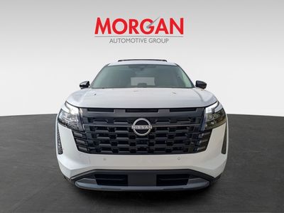 2026 Nissan Pathfinder — photo 8 view