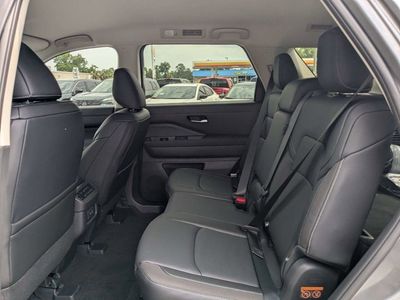 2026 Nissan Pathfinder - Photo 13