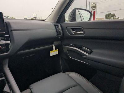 2026 Nissan Pathfinder - Photo 16