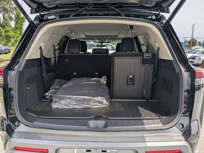 2026 Nissan Pathfinder - Photo 12