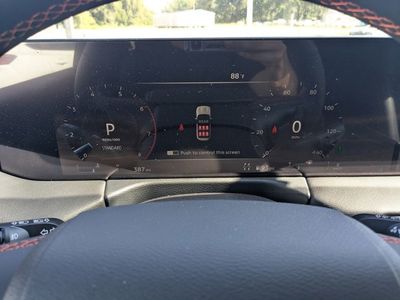 2025 Nissan Armada - Photo 28