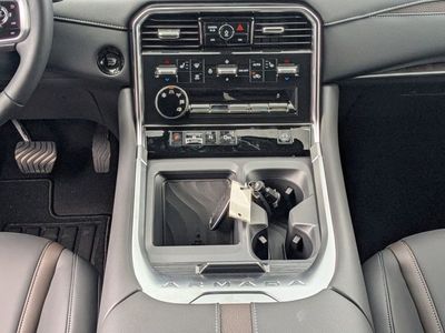2026 Nissan Armada - Photo 21