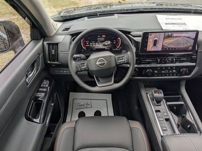 2026 Nissan Pathfinder — photo 15 view