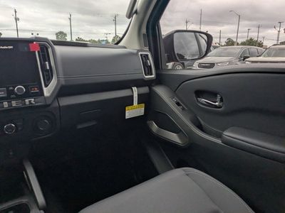 2026 Nissan Frontier - Photo 18