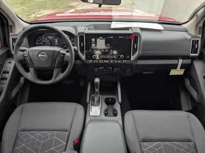 2026 Nissan Frontier - Photo 14