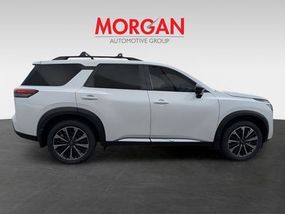 2026 Nissan Pathfinder — side profile view