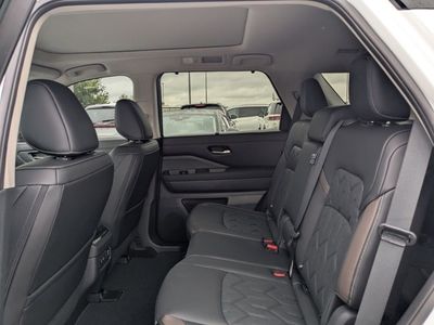 2026 Nissan Pathfinder — photo 14 view