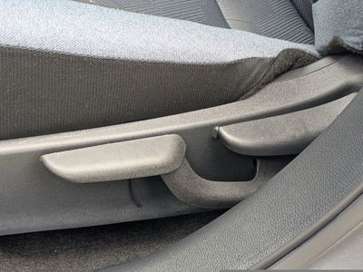 2025 Nissan Versa - Photo 19