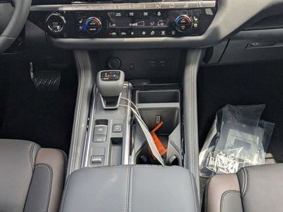 2026 Nissan Pathfinder — photo 18 view