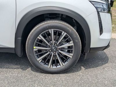 2026 Nissan Pathfinder — photo 11 view