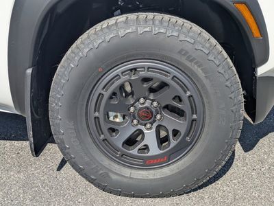 2026 Nissan Frontier - Photo 11
