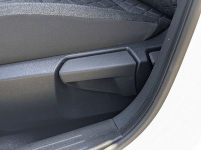 2026 Nissan Kicks - Photo 18