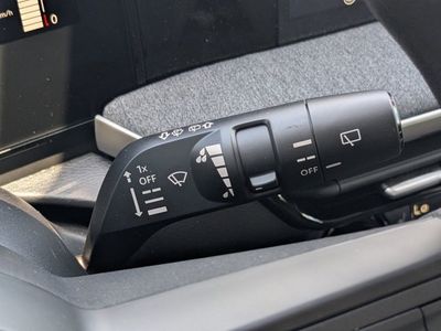 2026 Nissan Kicks - Photo 24
