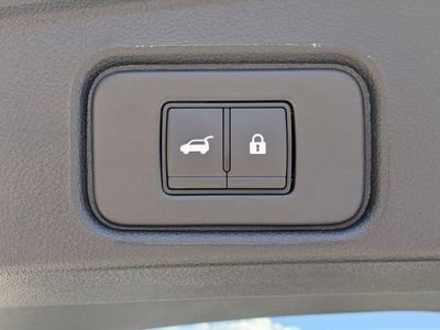 2026 Nissan Pathfinder — photo 13 view