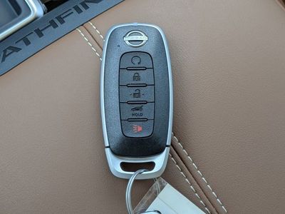 2026 Nissan Pathfinder — photo 32 view