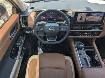 2026 Nissan Pathfinder — photo 16 view