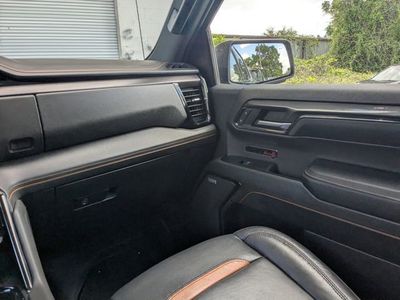 2024 GMC Sierra 1500 - Photo 17