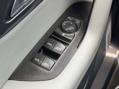 2021 Chevrolet Blazer - Photo 20