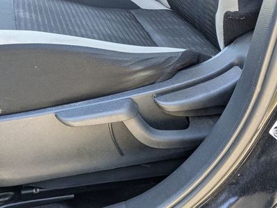 2021 Nissan Versa - Photo 18