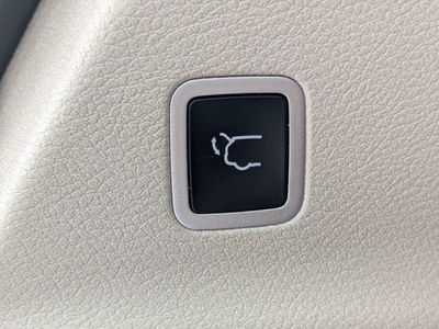 2023 Chrysler Voyager - Photo 14