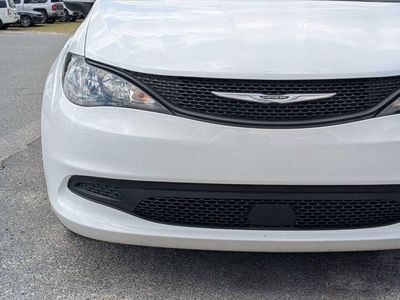 2023 Chrysler Voyager - Photo 10