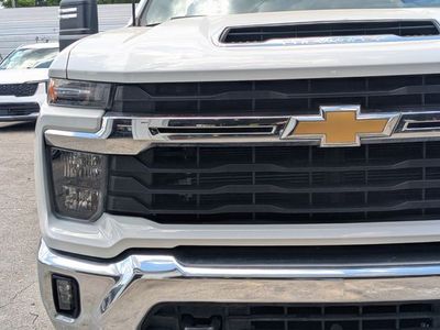 2025 Chevrolet Silverado 2500HD - Photo 10