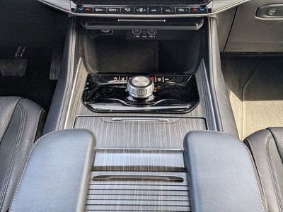 2023 Jeep Wagoneer L - Photo 17
