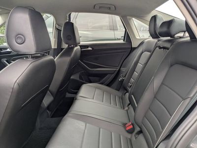 2024 Volkswagen Jetta - Photo 12