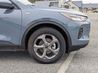 2025 Ford Escape - Photo 11