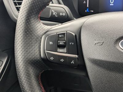 2025 Ford Escape - Photo 24