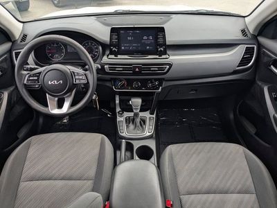 2022 Kia Seltos - Photo 15