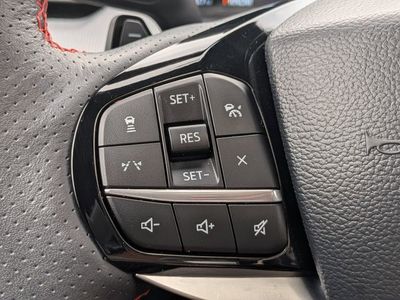 2025 Ford Explorer - Photo 27